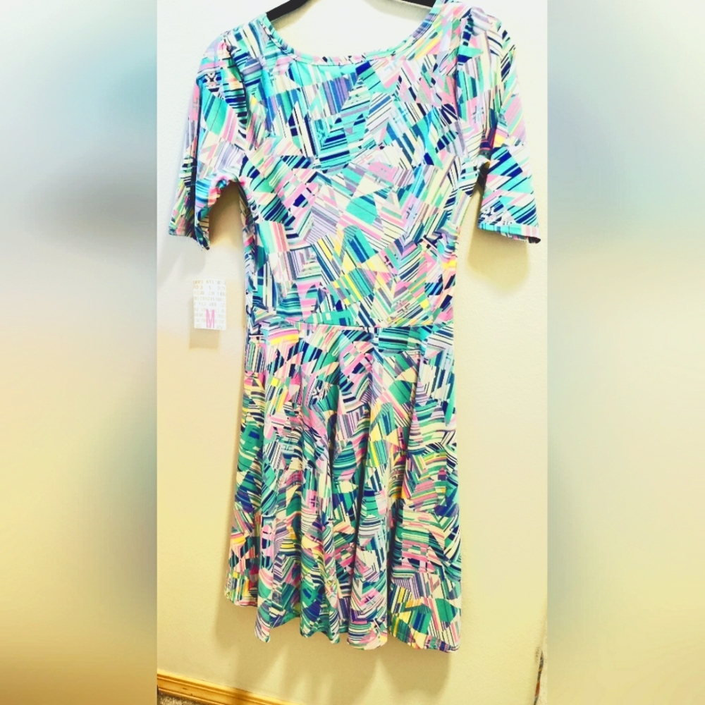 LuLaRoe Nicole spring/summer dress